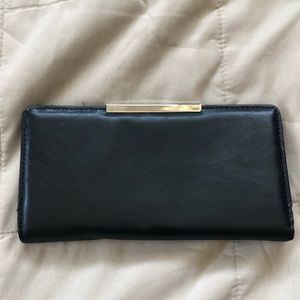 Black Everyday Wallet!